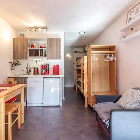 Renove A Plagne Centre, Acces Direct Pistes De Ski, Balcon, Parking Gratuit - Fr-1-351-79 Apartment La Plagne