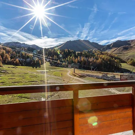 Rénové à Plagne Centre, Accès Direct Pistes De Ski, Balcon, Parking Gratuit - Fr-1-351-79 Appartamento